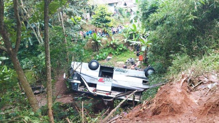 Korban Bertambah, Kecelakaan Bus Sumedang Tewaskan 27 Orang