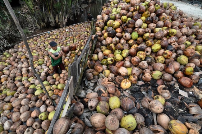 Masyarakat Inhil Ancam Keluar dari Riau