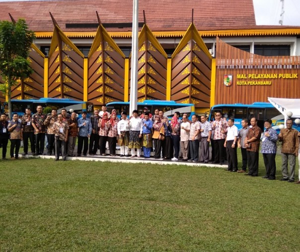 Kepala Bapenda Se-Indonesia Kunjungi di MPP Pekanbaru