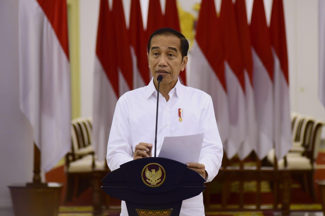 Jokowi Sebut Masyarakat Menengah Bawah Sulit Terapkan Protokol Kesehatan