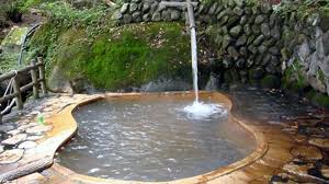 Kolam air panas Kuansing dipercaya sebagai tempat mandi putri raja