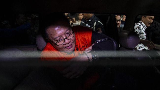 Impor Bawang, Politikus PDIP Didakwa Terima Suap Rp3,5 M