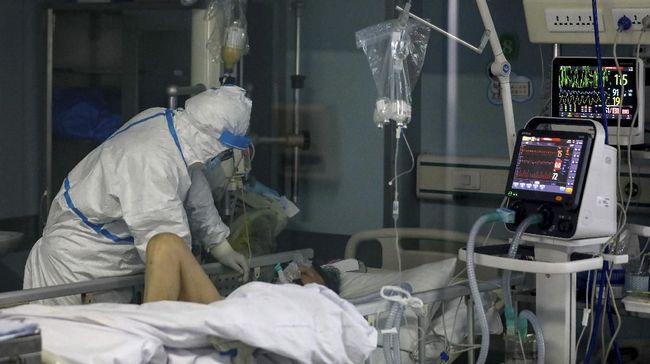 Korban Meninggal akibat Virus Corona Tembus 2.244 Orang