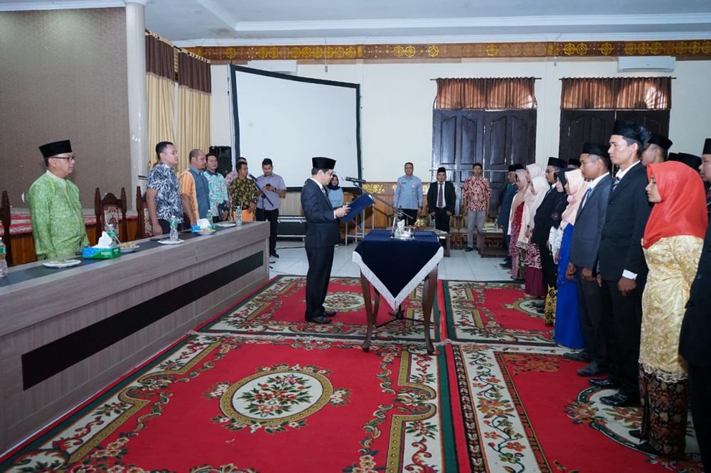 KPU Lantik 70 Orang Anggota PPK Kabupaten Siak
