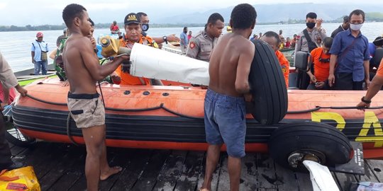 Pesawat Jatuh di Danau Sentani Papua, Pilot Perempuan Tewas