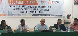Anggota Komisi II DPR RI pantau kesiapan Bawaslu Riau sambut Pilkada 2020