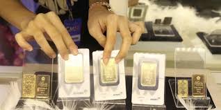 Awal Pekan, Harga Emas Antam Turun Rp 1.000 per Gram 