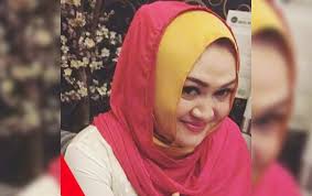 Lina Mantan Istri Sule Meninggal Karena Serangan Jantung