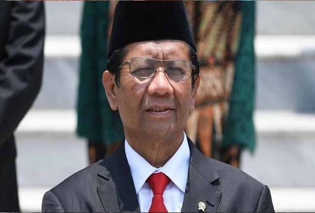 Mahfud MD Sebut Tak Benar Ada Larangan Gunakan Kata Kafir di Masjid