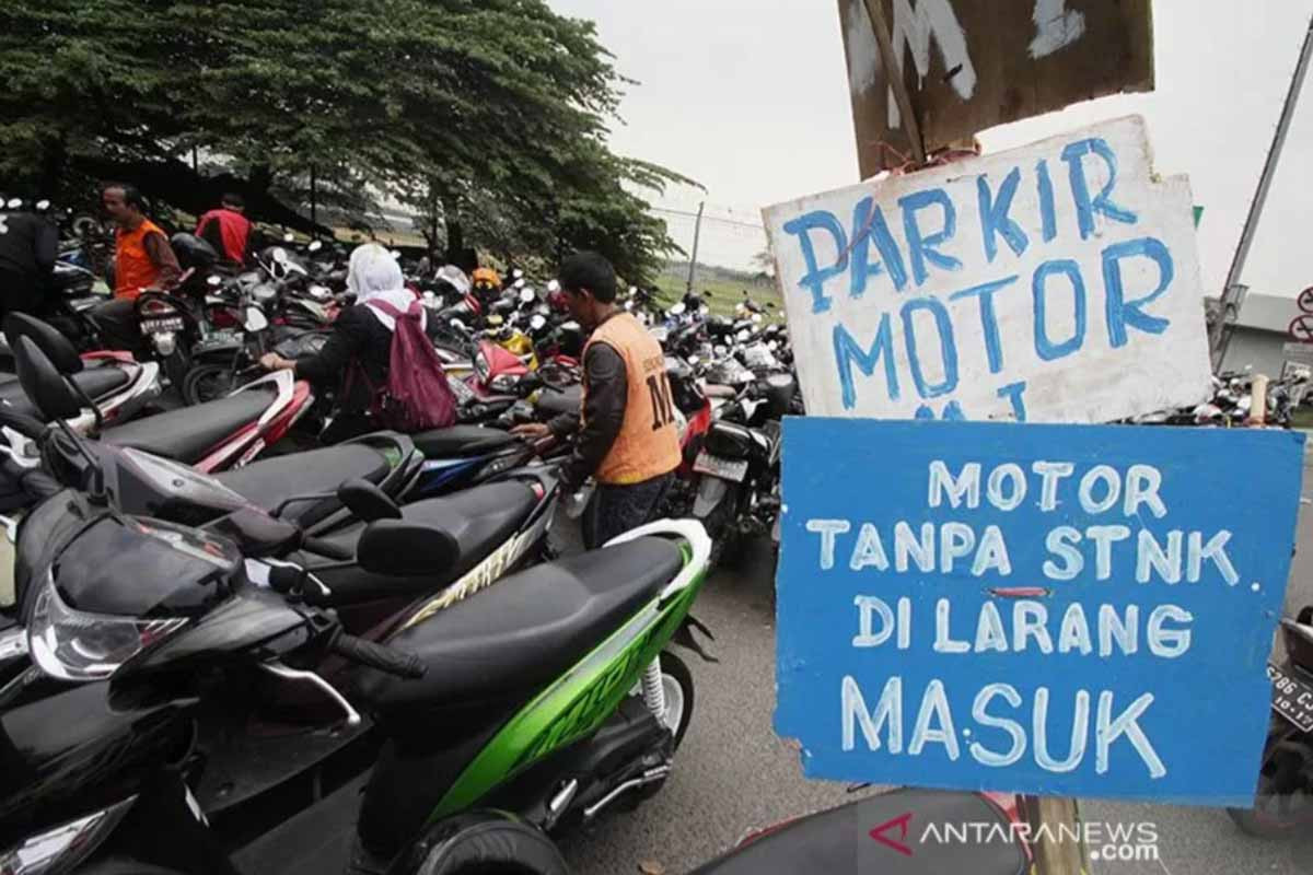 Dishub Pekanbaru Jaring Jukir Ilegal Saat Operasi Tertib Parkir 