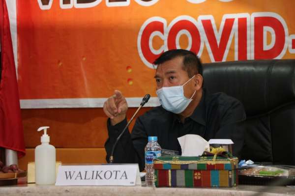 Walikota Pekanbaru Ajak RT/RW Aktif Dalam Penanganan Covid-19