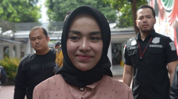Ditangkap Karena Narkoba, Polisi Putuskan Medina Zein Lakukan Rehabilitasi