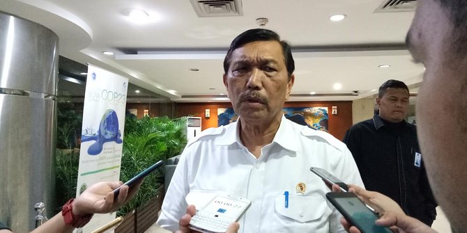 Luhut Panjaitan Kritik Keras Janji Sandiaga Yang Ingin Legalkan Cantrang Untuk Nelayan