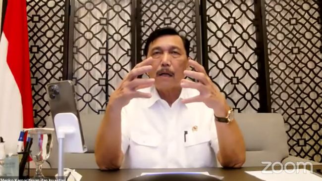 Proyek Baru, Luhut Gagas Laptop Merah Putih Senilai Rp17 Triliun 