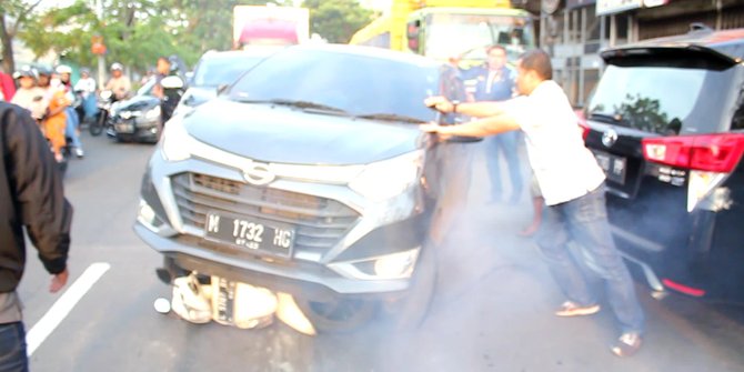 Penangkapan Dramatis Mantan Ketua DPRD Surabaya 