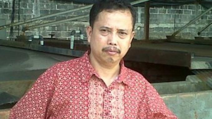 IPW Nilai Jokowi Sangat Memanjakan Polisi