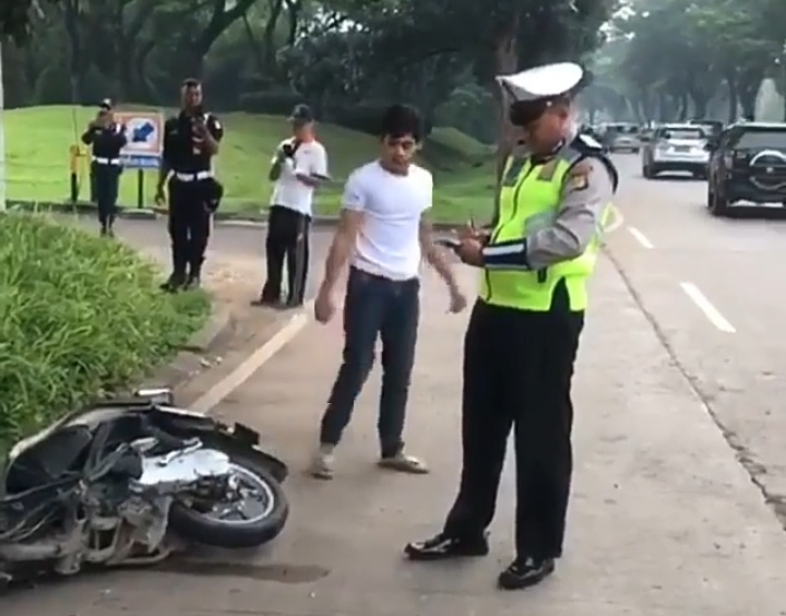 Peristiwa Pengrusakan Sepeda Motor Karena Ditilang, ITW: Anggota Polisi Yang Menonton Diberi Sanksi 