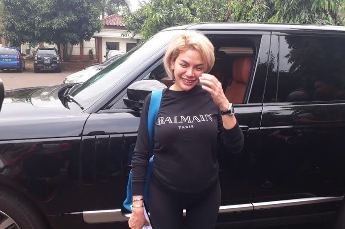 Ini Alasan Nikita Mirzani Tak Mau Pakai Nama Dipo Latief Untuk Calon Bayinya