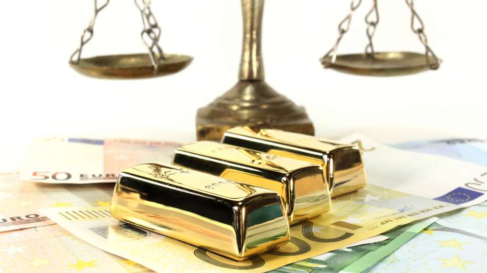 Harga Emas Hari Ini Naik Rp 10.000 Jadi Rp 957.000 per Gram