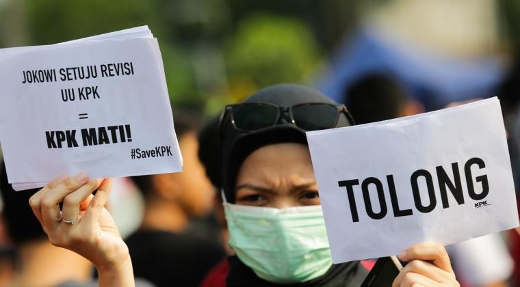 Aktivis Beri Rapor Buruk Untuk 5 Tahun Jokowi dalam Hal Kebebasan Sipil dan Pelemahan KPK