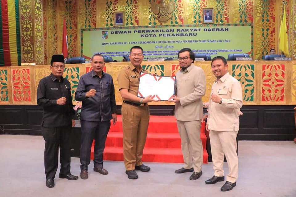 DPRD Kota Pekanbaru Sahkan Perda IPAL