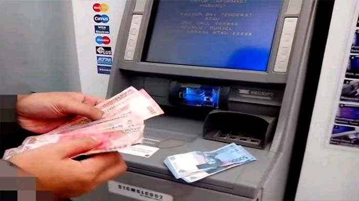 Tak Perlu ke Bank, Uang Pensiun PNS Bisa Diambil di ATM