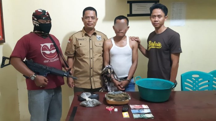 Polres Pelalawan Amankan Satu Bal Ganja dan 9 Paket Sabu di Pelalawan