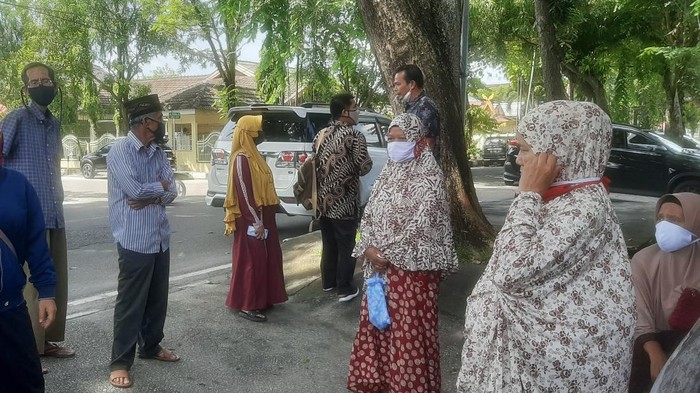 Bantuan Masyarakat Dijual Pegawai, Penghuni Panti Jompo Mengadu ke Dinsos Riau