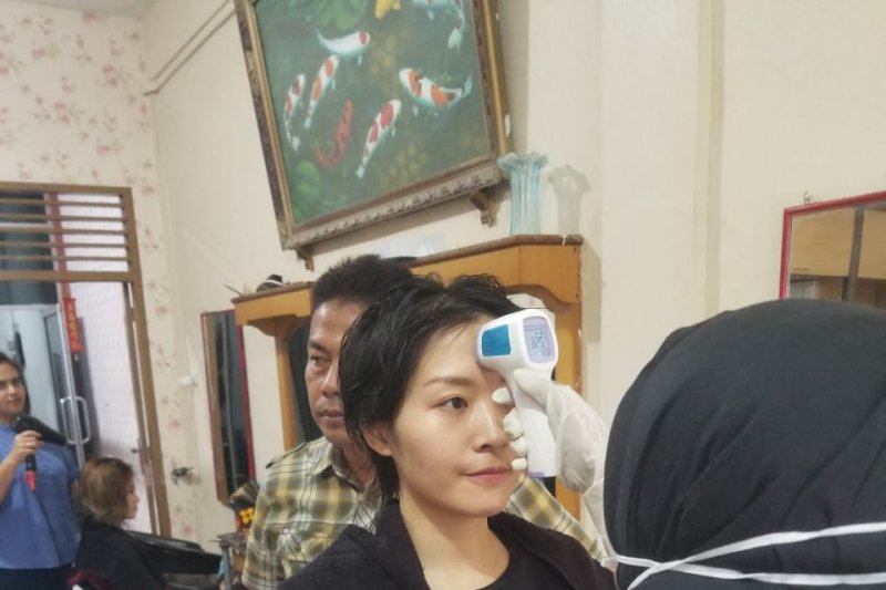 Antisipasi virus corona, WNA di Bengkalis diperiksa tim medis