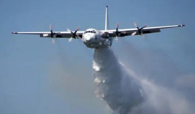 Riau Gunakan Hujan Buatan Agar Karhutla Tak Meluas