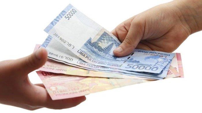 Jokowi Beri Rp 600.000 ke Pegawai Bergaji Rp 5 Juta ke Bawah