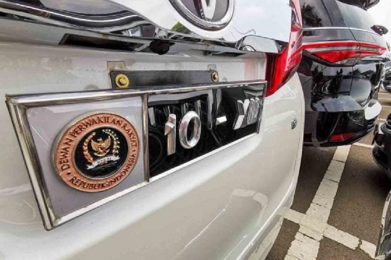 Korlantas Sosialisasikan Pelat Nomor Khusus Anggota DPR, Ini Ciri-cirinya