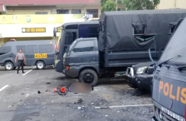 Bom Bunuh Diri di Polrestabes Medan