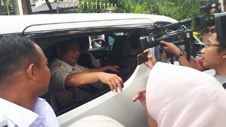 Prabowo Datangi Rumah Kertanegara Tanpa Patwal