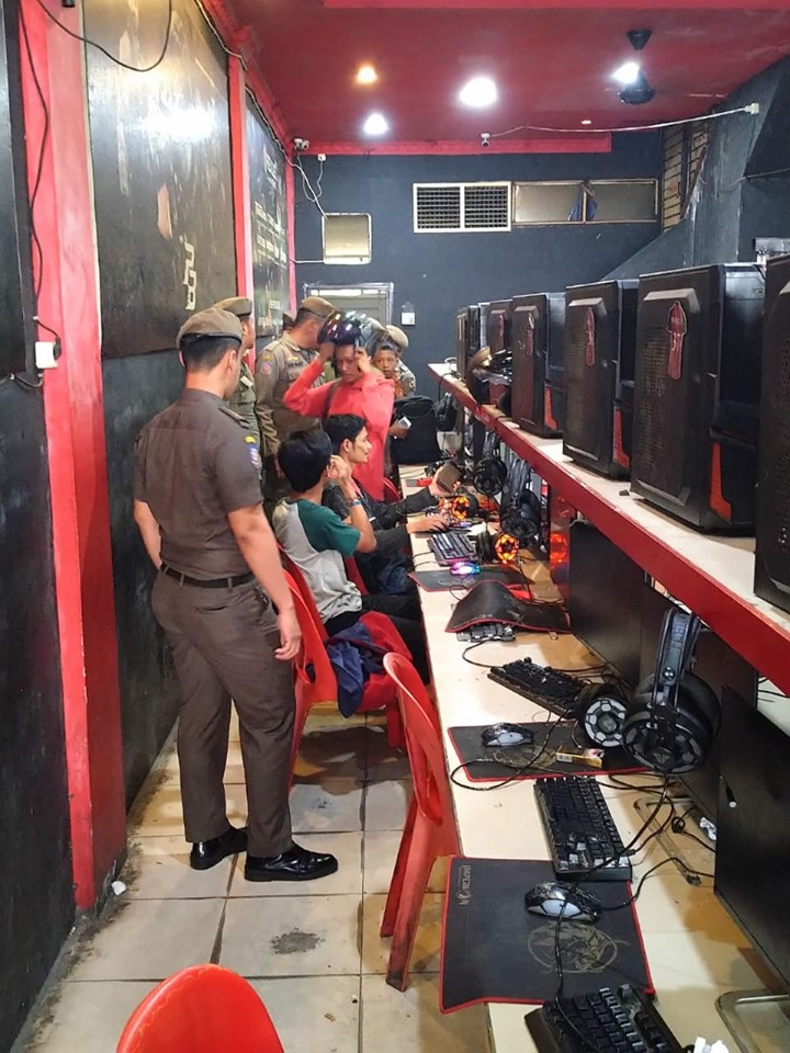 35 Pelajar Diangkut Satpol PP Pekanbaru saat Jam Sekolah