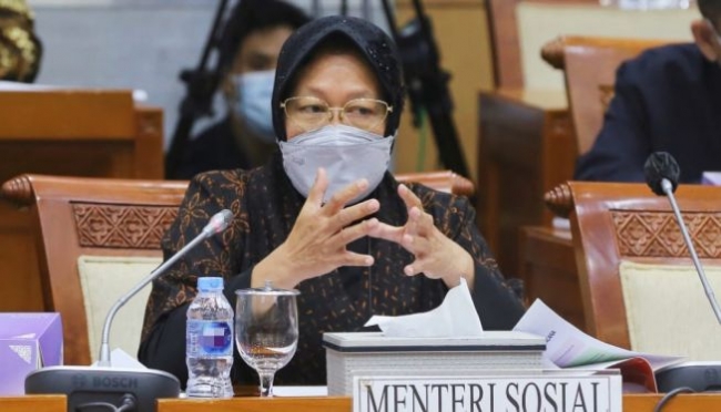 Menteri Sosial Janji Buka Data Penerima Bansos Agar Bisa Dikoreksi Publik