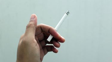 Merokok Setelah Makan Paling Berbahaya, Benarkah?