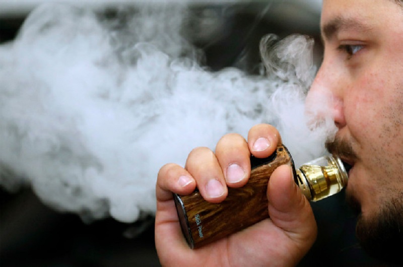 Siap-siap, BPOM Akan Larang Penggunaan Rokok Elektrik dan Vape