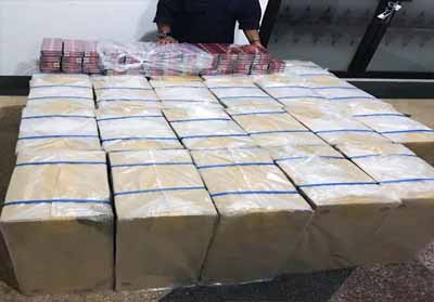 Bea Cukai Pekanbaru Amankan 24 Karton Rokok Ilegal asal Inhil, Satu Pelaku Kabur