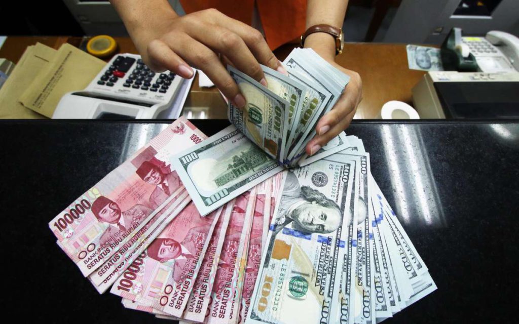 Rupiah Kamis Pagi Menguat Tipis ke Rp14.120/USD