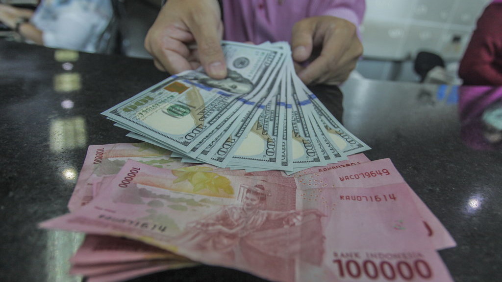 Rupiah Dibuka Menguat ke Level Rp14.270 per Dolar AS