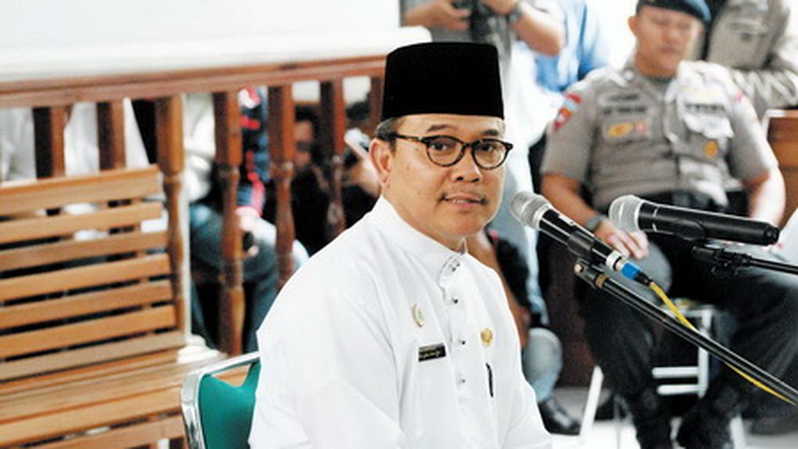 Mantan Gubri Rusli Zainal Segera Bebas