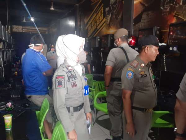 Antisipasi Penyebaran virus Corona, Dua Warnet Ditutup Paksa