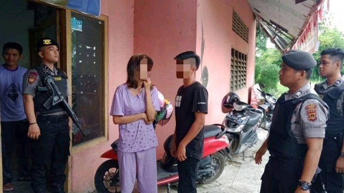 Sedang Asik Berduaan di Rumah Kosong, Janda dan Berondong Ini Digerebek Polisi