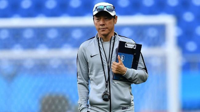 Shin Tae Yong Bakal Seleksi 60 Pemain Timnas di Bali