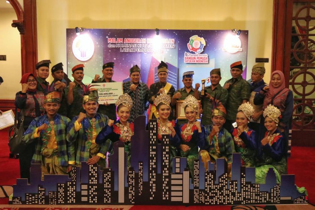 Siak Raih Penghargaan Kabupaten Layak Pemuda 2018