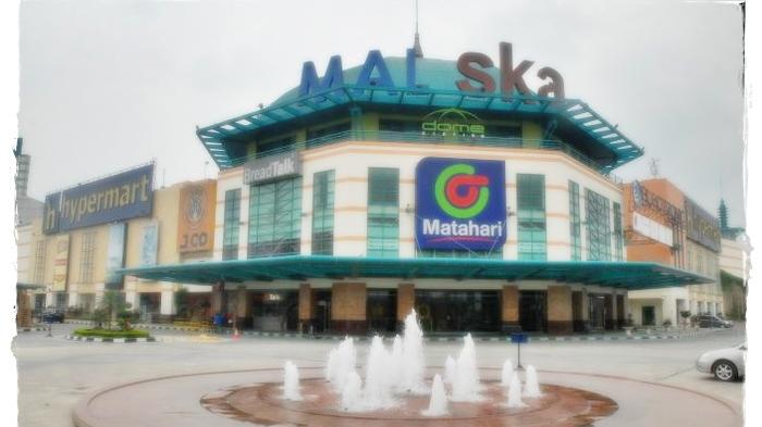 Drop Off Penumpang di Bawah 10 Menit di Pusat Perbelanjaan Gratis