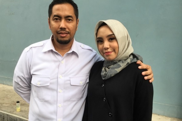 Unggah Foto Pakai Kalung Salib, Putri Sunan Kalijaga Dikabarkan Pindah Agama 