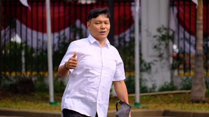 Surya Tjandra, Anak Pedagang Ayam yang Jadi Wamen ATR