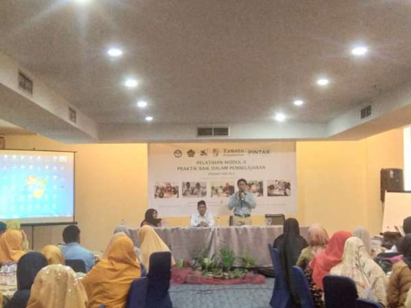 120 Guru Ikuti Pembelajaran Modul 2 Tanoto Foundation